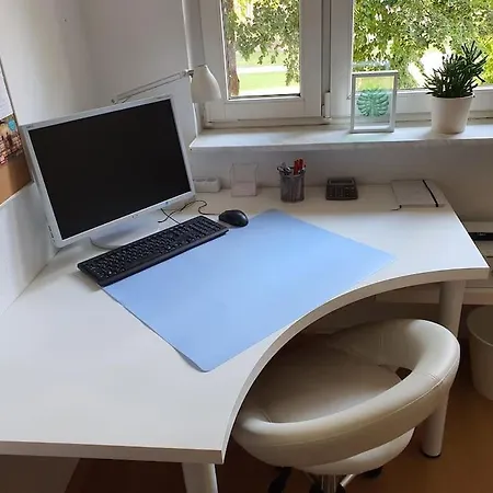 Nico Helles Gemuetliches Innenstadt Homeoffice Workplace 아파트 브란덴부르크