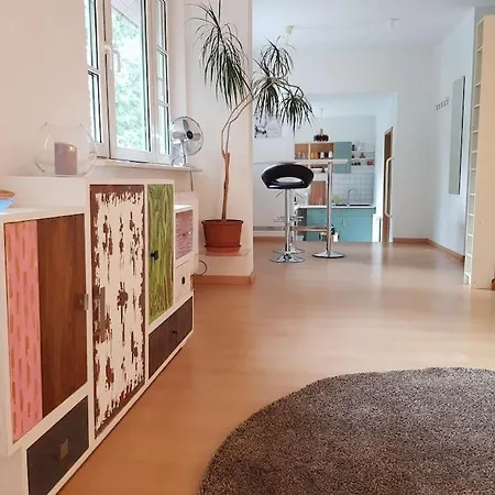 Nico Helles Gemuetliches Innenstadt Homeoffice Workplace *