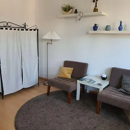 Nico Helles Gemuetliches Innenstadt Homeoffice Workplace Brandenburg (Brandenburg an der Havel)