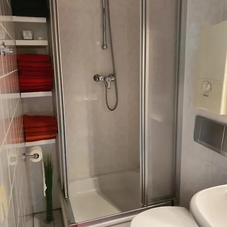 Nico Helles Gemuetliches Innenstadt Homeoffice Workplace *