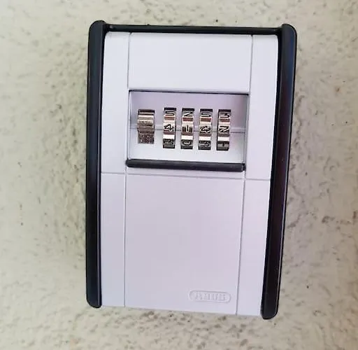 Nico Helles Gemuetliches Innenstadt Homeoffice Workplace *