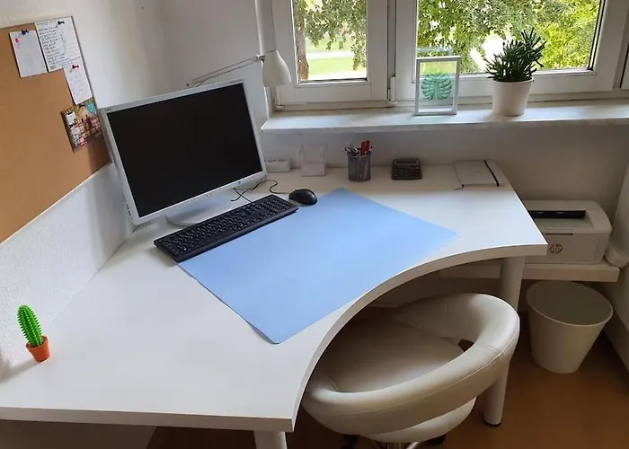 Nico Helles Gemuetliches Innenstadt Homeoffice Workplace Lägenhet Brandenburg (Brandenburg an der Havel)