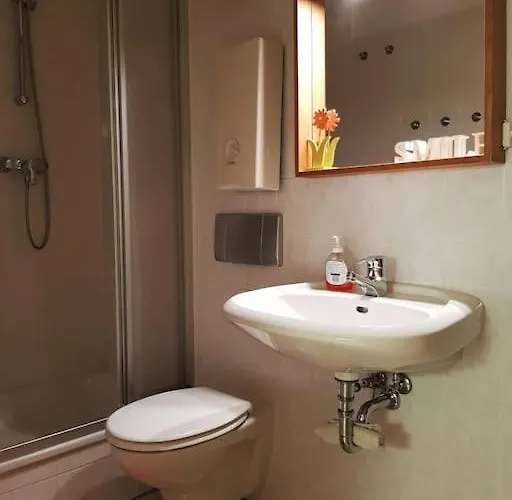 Lägenhet Nico Helles Gemuetliches Innenstadt Homeoffice Workplace *